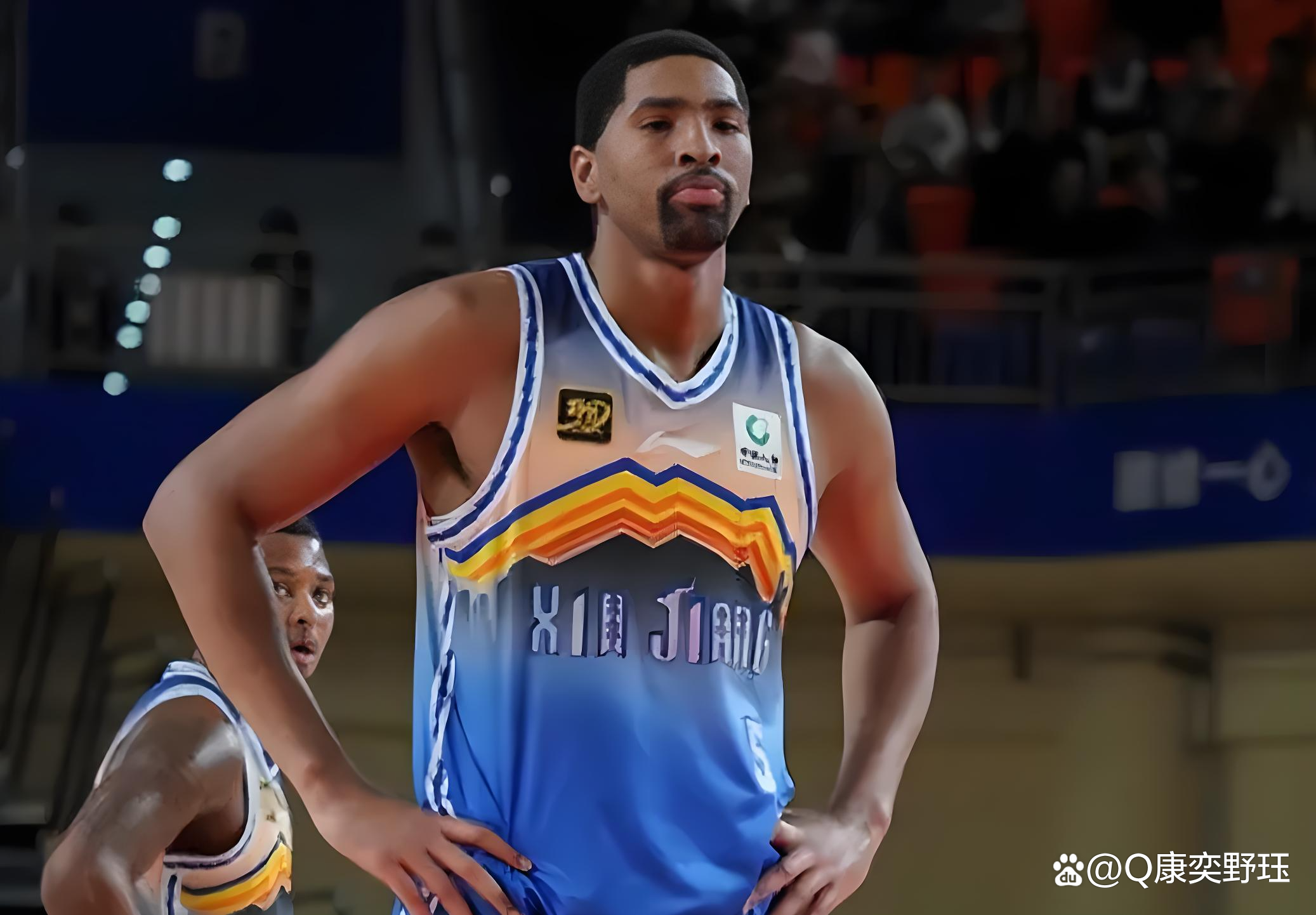 转会期CBA常规赛传出新动向；利物浦门线救险；管理层表态——质疑声仍在；轮换策略成焦点的简单介绍